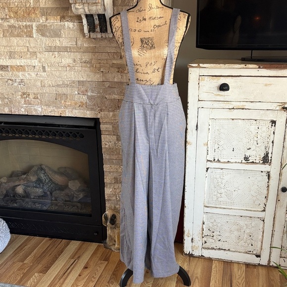 wild fable Pants - Wild Fable black and gray houndstooth pleated pockets wide leg overall jumpsuit